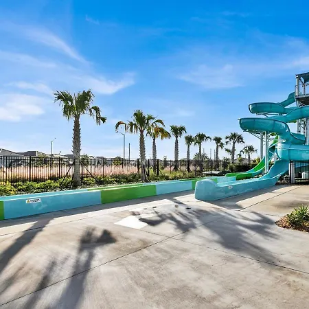 Mickey'S Mansion, A Luxury, Themed-Home With Private Pool, Arcade And Theater As Well As 3 Shared Waterslides, 3 Swimming Pools, 2 Children'S Splash Pads, 2 Jacuzzis, Hammocks, Mini-Golf, Sand Volleyball, And Much More